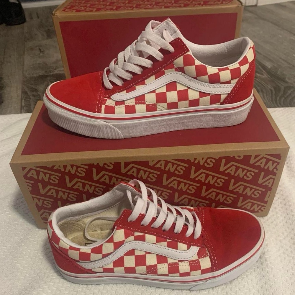Red check board vans